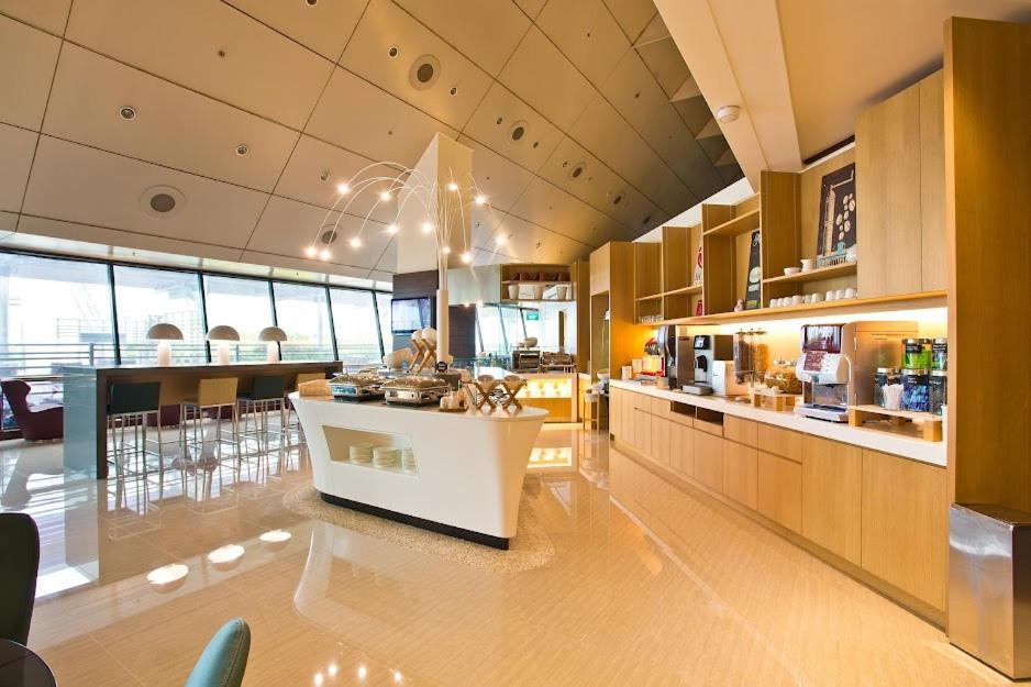 Hotel Ambassador Transit Lounge Terminal 2 à Singapour Extérieur photo
