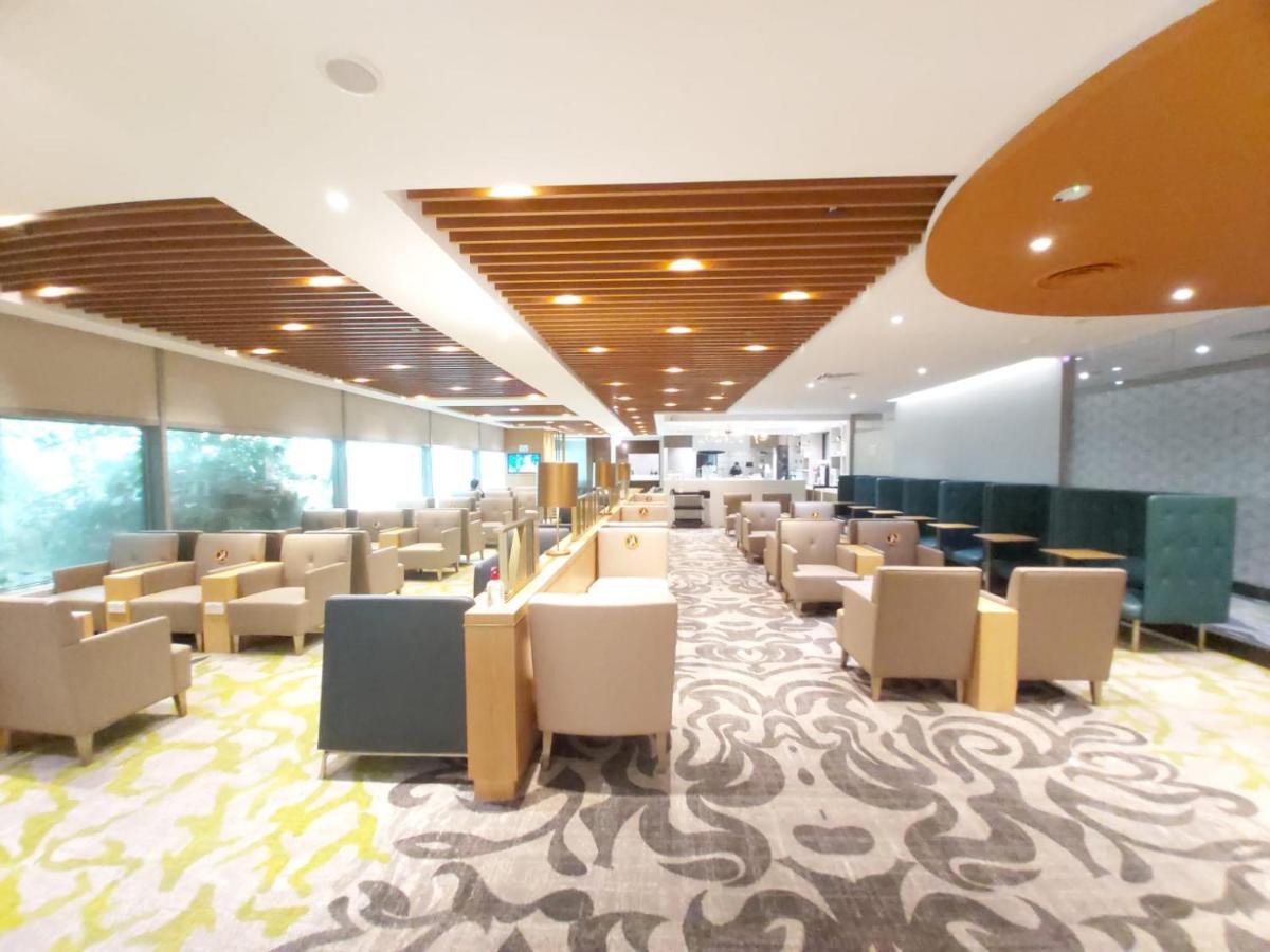 Hotel Ambassador Transit Lounge Terminal 2 à Singapour Extérieur photo